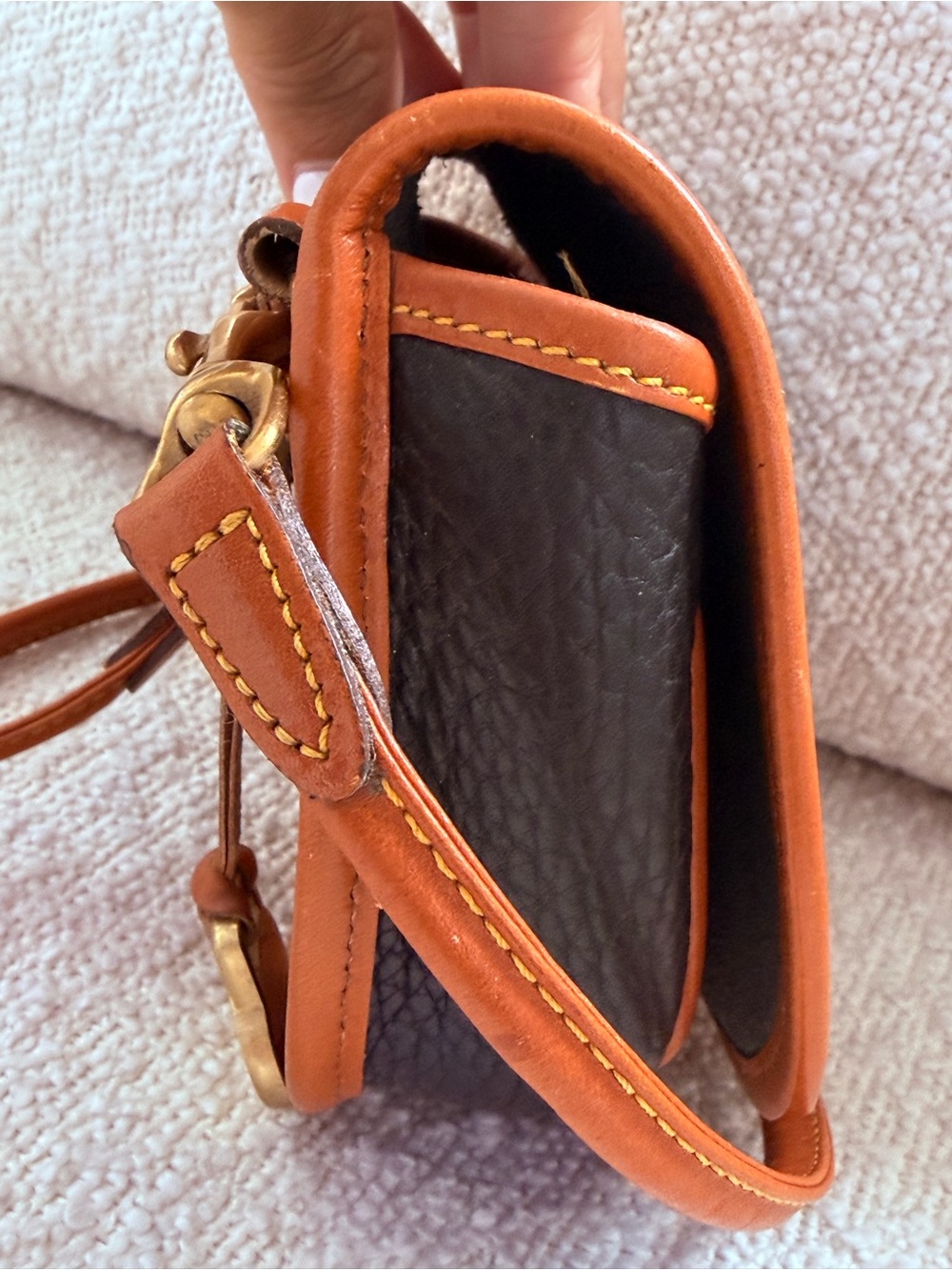 Vintage Dooney & Bourke All Weather Pebbled Leather Crossbody with Brown Trim - Picture 6 of 13